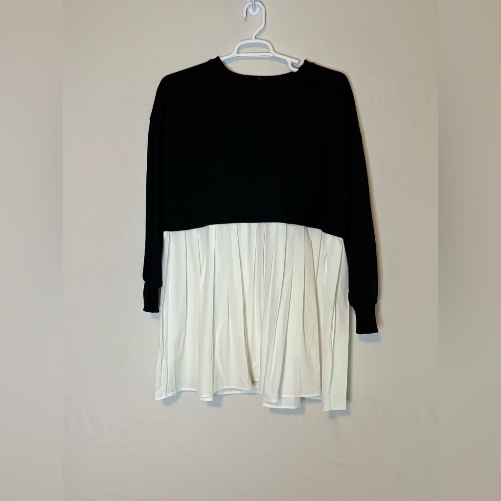 Nwt Black And White Boxy Pleated Tunic